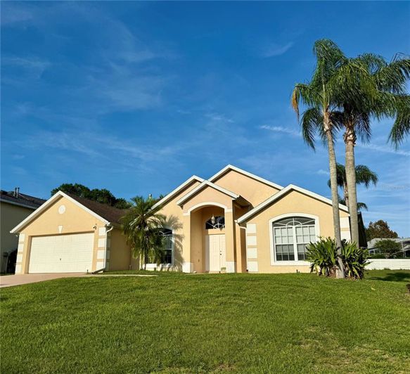 Image No.1-4 Bed Property for sale