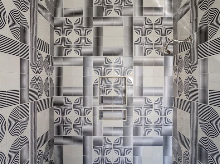 Image No.36-4 Bed Property for sale