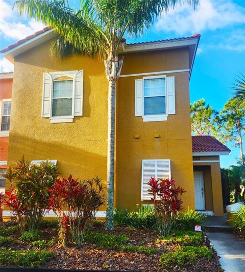 Image No.1-4 Bed Townhouse for sale