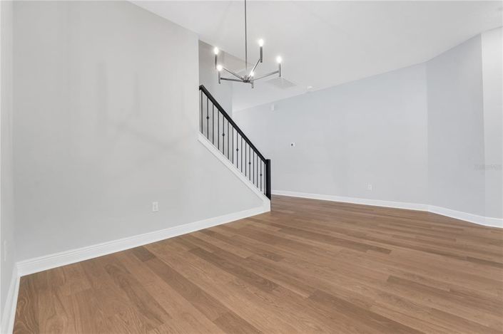 Image No.16-4 Bed Property for sale