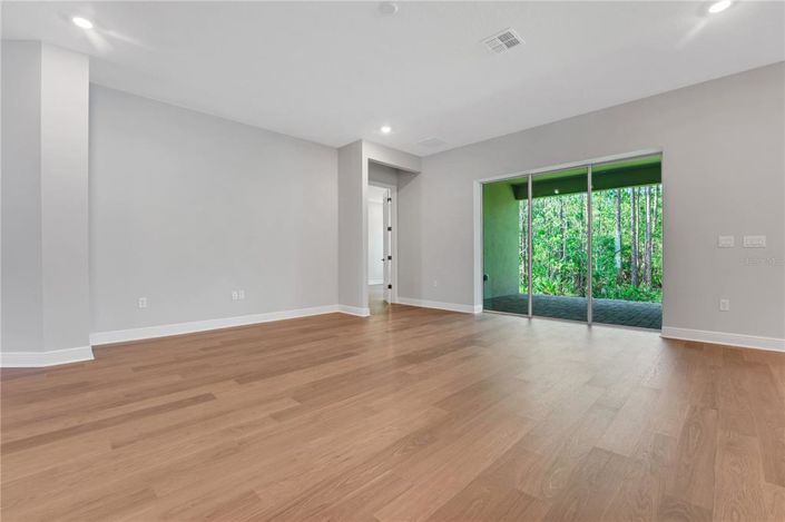 Image No.18-4 Bed Property for sale