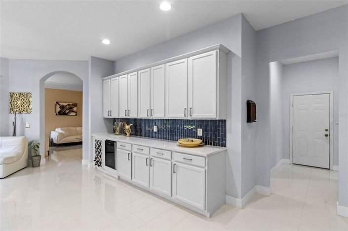 Image No.14-4 Bed Property for sale