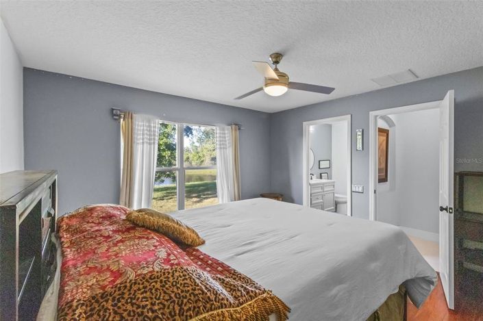 Image No.27-4 Bed Property for sale