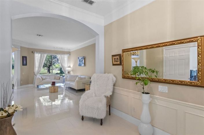 Image No.3-4 Bed Property for sale