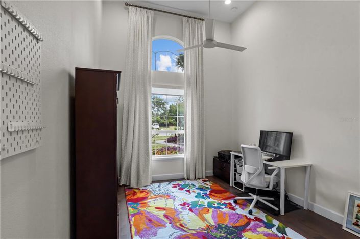 Image No.28-4 Bed Property for sale