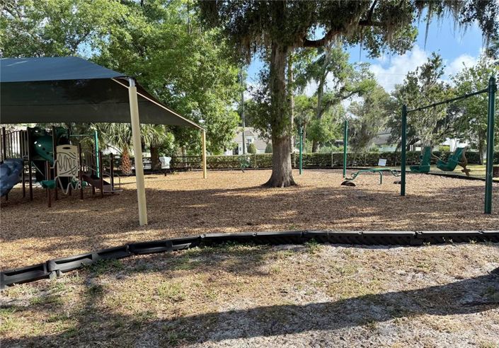 Image No.68-4 Bed Property for sale