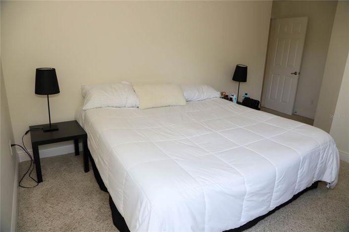 Image No.19-5 Bed Property for sale