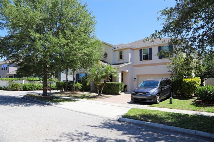 Image No.2-5 Bed Property for sale