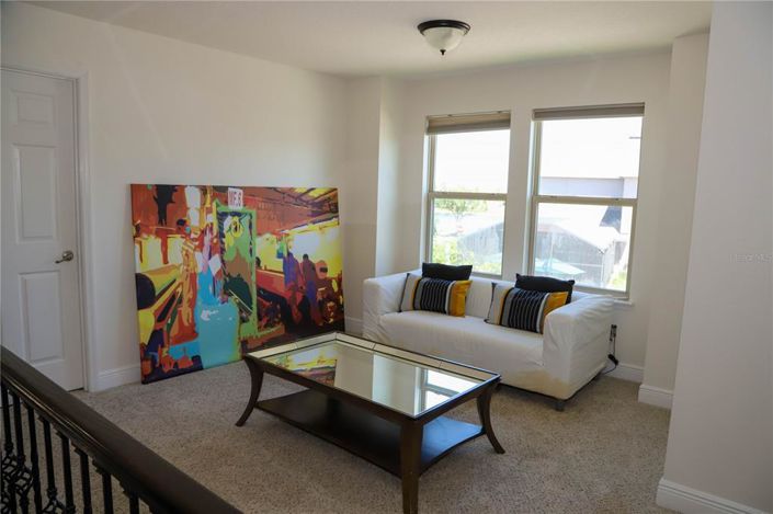 Image No.25-5 Bed Property for sale