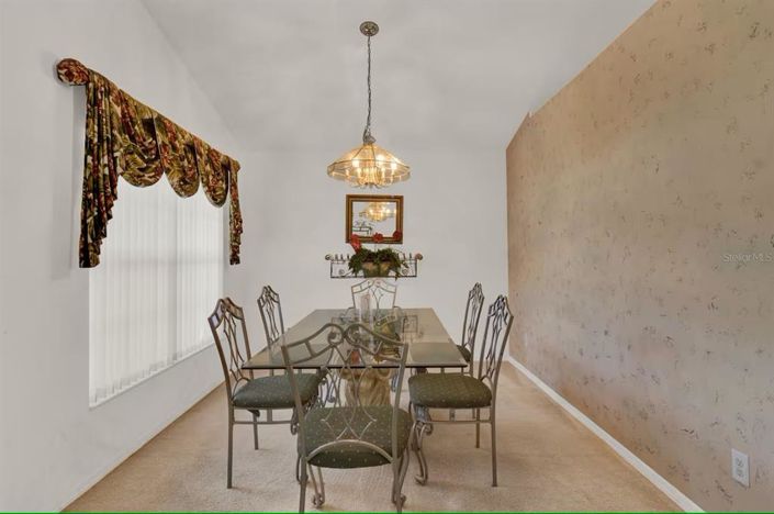 Image No.6-4 Bed Property for sale