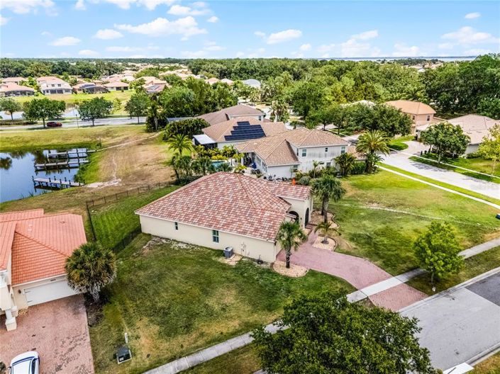 Image No.1-Propriété de 4 chambres à vendre à Kissimmee
