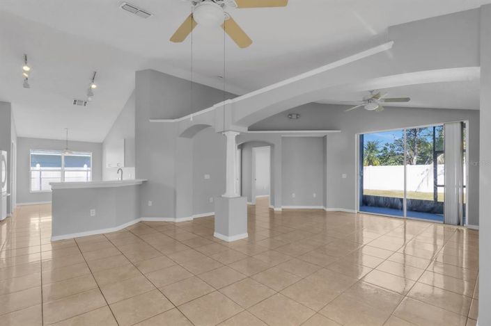 Image No.12-Propriété de 4 chambres à vendre à Kissimmee