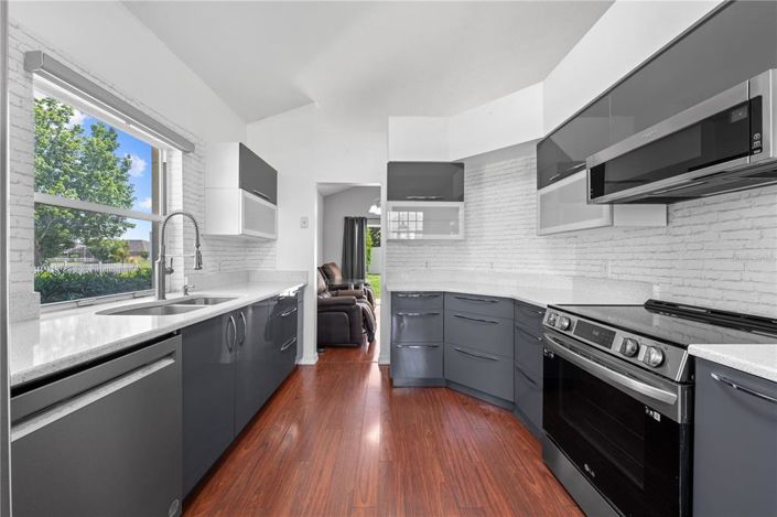 Image No.6-Propriété de 3 chambres à vendre à Kissimmee