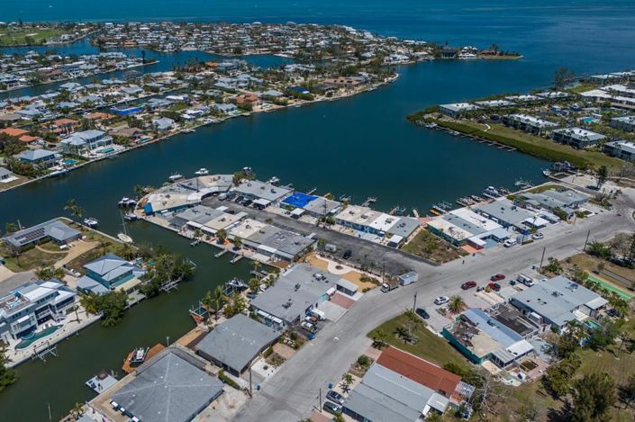 Image No.38-Propriété de 2 chambres à vendre à Holmes Beach