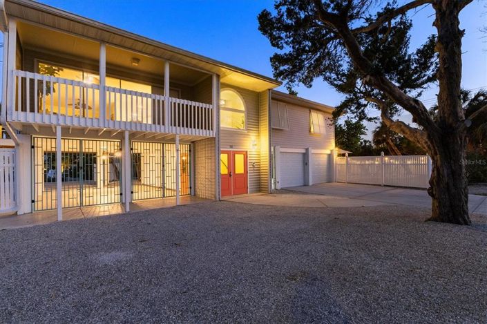 Image No.2-Propriété de 3 chambres à vendre à Holmes Beach