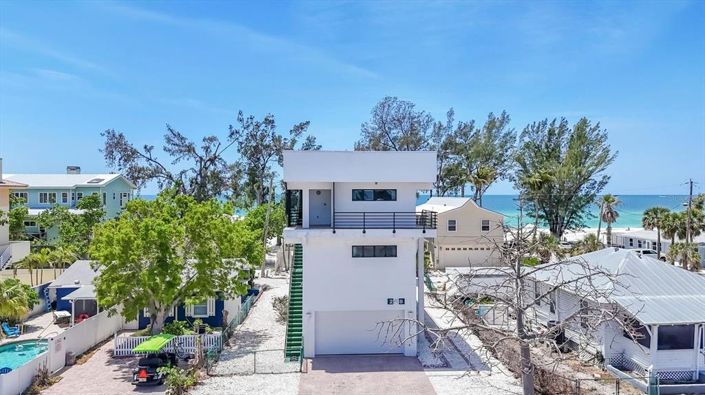 Image No.1-Propriété de 3 chambres à vendre à Holmes Beach