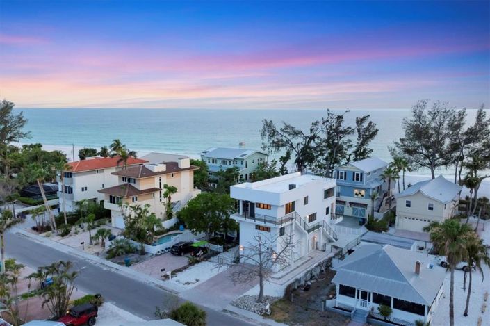 Image No.4-Propriété de 3 chambres à vendre à Holmes Beach