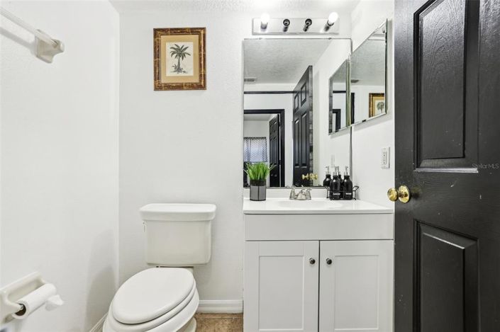 Image No.19-4 Bed Property for sale