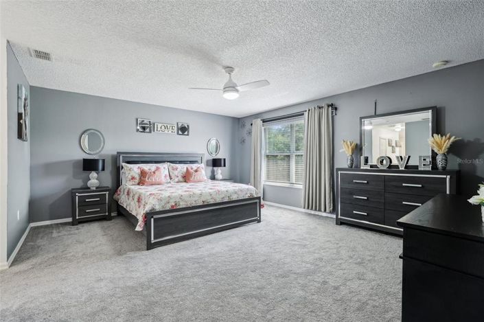 Image No.5-4 Bed Property for sale