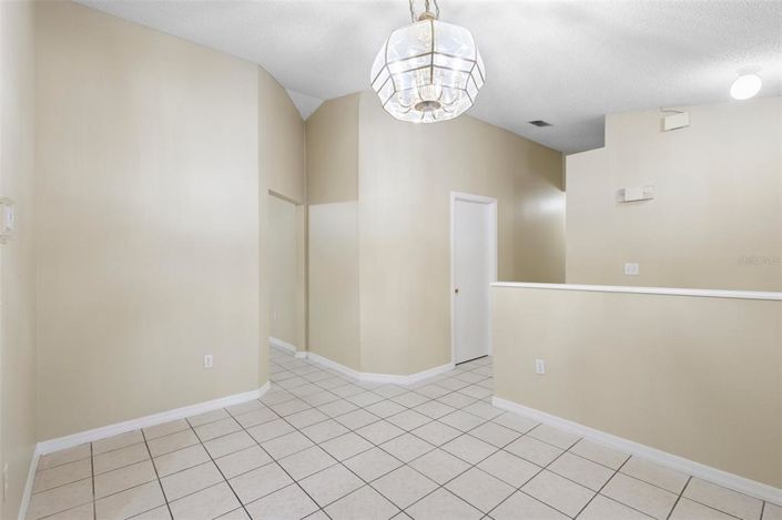 Image No.14-Propriété de 4 chambres à vendre à Clermont