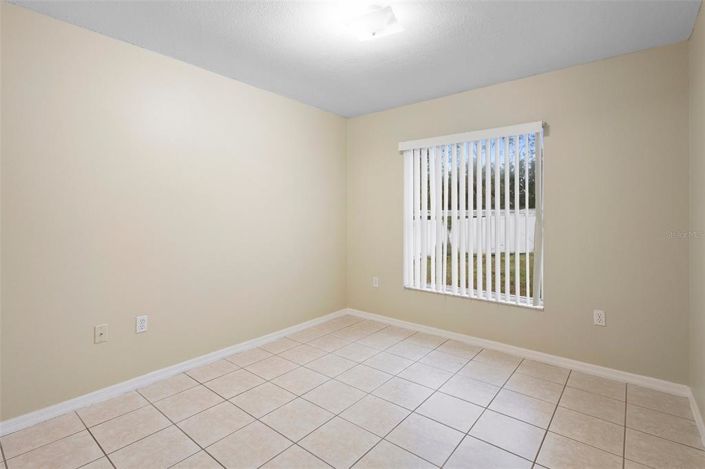 Image No.16-Propriété de 4 chambres à vendre à Clermont