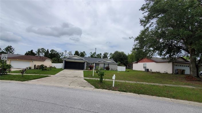 Image No.2-Propriété de 4 chambres à vendre à Clermont