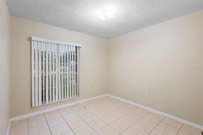 Image No.21-Propriété de 4 chambres à vendre à Clermont