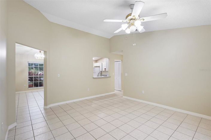 Image No.25-Propriété de 4 chambres à vendre à Clermont