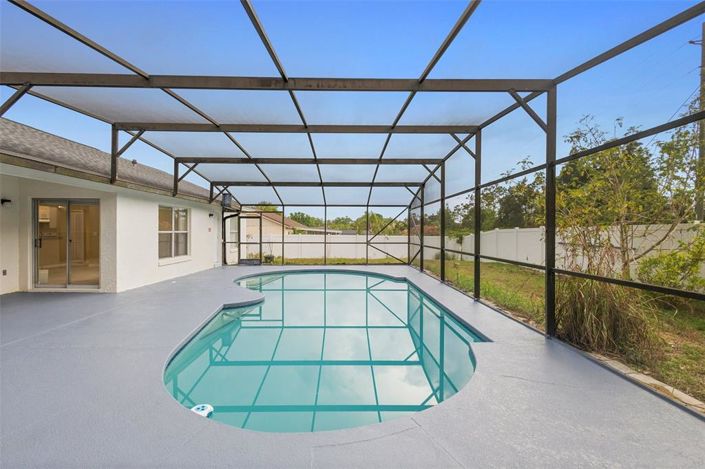 Image No.3-Propriété de 4 chambres à vendre à Clermont