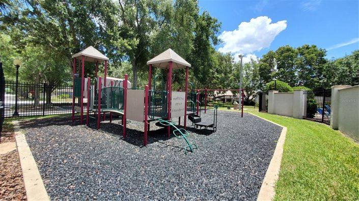 Image No.5-Propriété de 4 chambres à vendre à Clermont