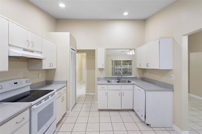 Image No.9-Propriété de 4 chambres à vendre à Clermont