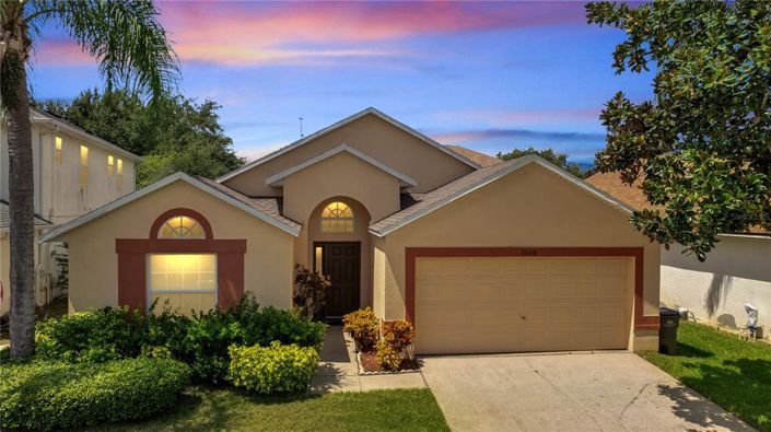 Image No.1-4 Bed Property for sale
