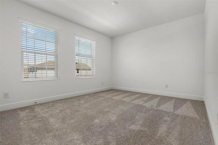 Image No.28-4 Bed Property for sale