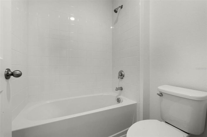 Image No.32-4 Bed Property for sale