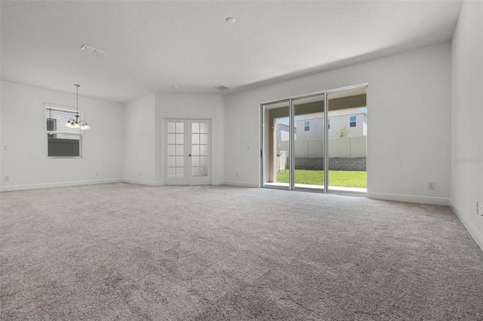 Image No.9-4 Bed Property for sale