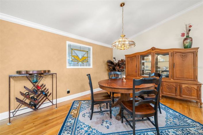 Image No.11-4 Bed Property for sale