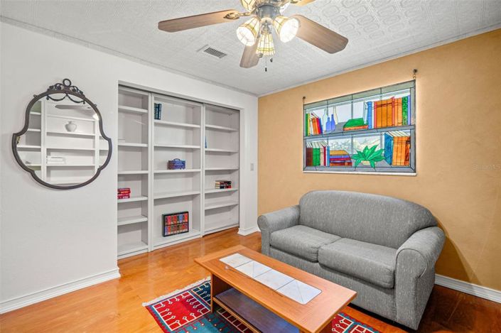 Image No.37-4 Bed Property for sale