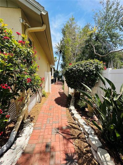 Image No.51-4 Bed Property for sale