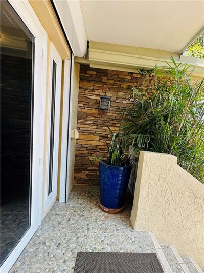 Image No.6-4 Bed Property for sale