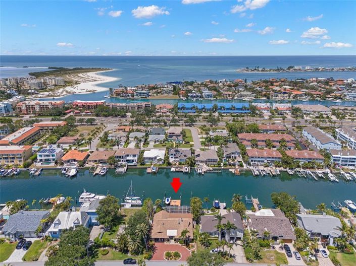 Image No.60-4 Bed Property for sale