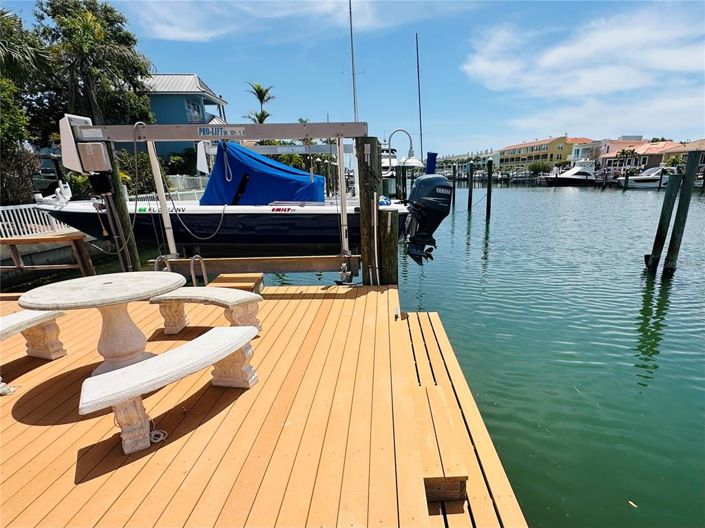 Image No.68-4 Bed Property for sale