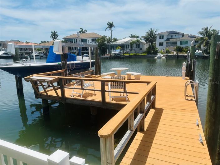 Image No.71-4 Bed Property for sale