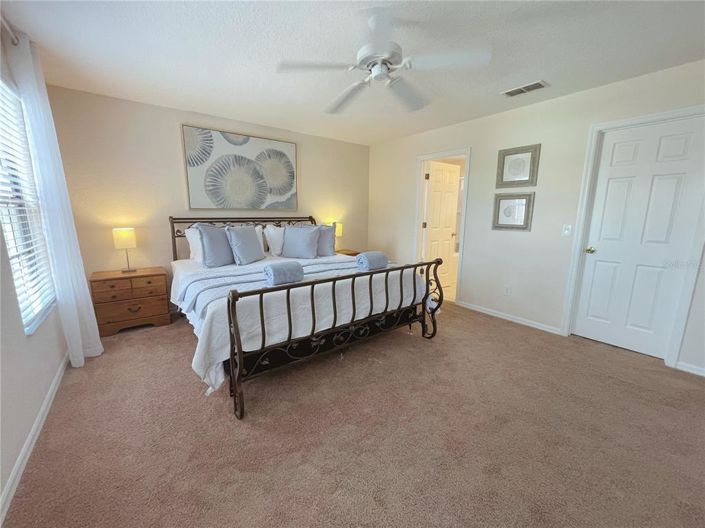 Image No.24-4 Bed Property for sale