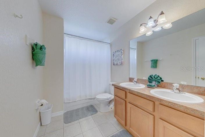 Image No.33-4 Bed Property for sale