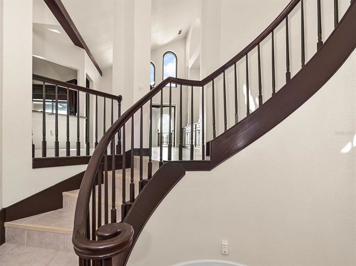 Image No.16-4 Bed Property for sale