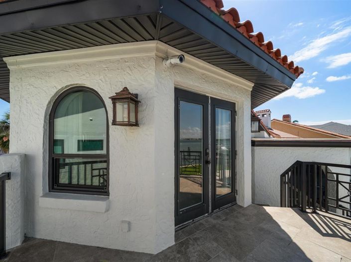 Image No.22-4 Bed Property for sale