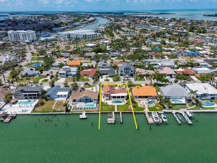 Image No.51-4 Bed Property for sale