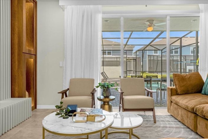 Image No.10-5 Bed Townhouse for sale