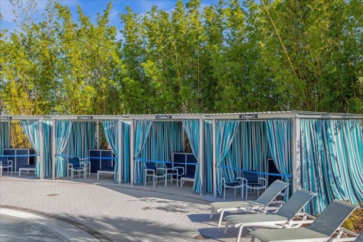 Image No.43-5 Bed Townhouse for sale