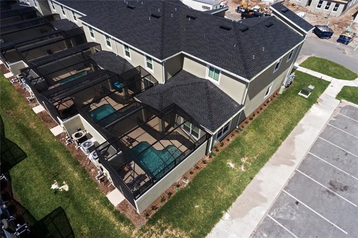 Image No.27-5 Bed Townhouse for sale